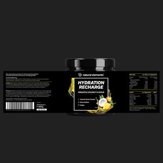 Produktdetails, Inhaltsstoffe, Nährwertangaben und lebhafte Ananas-Kokosnuss-Bilder auf dem Etikett des Hydration Recharge Pulvers.